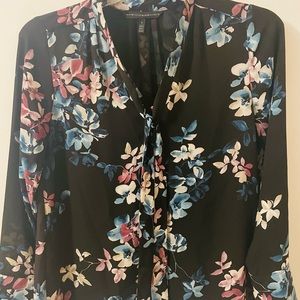 WHBM blouse great condition